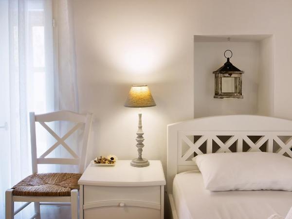 Ontas Traditional Hotel : photo 1 de la chambre chambre triple