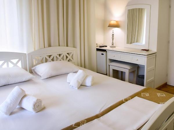 Ontas Traditional Hotel : photo 7 de la chambre petite chambre double