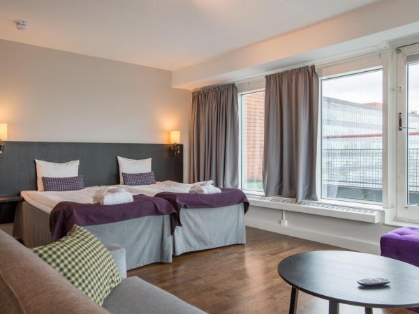 Best Western Plus Hotel Plaza : photo 9 de la chambre chambre familiale