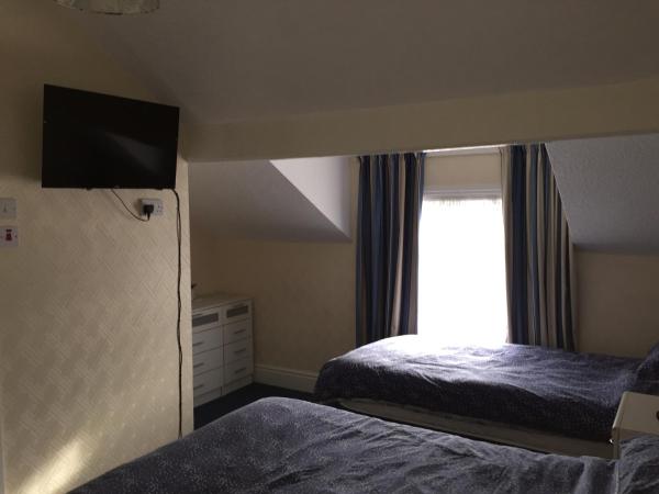 The Trentham Hotel : photo 9 de la chambre chambre triple avec douche