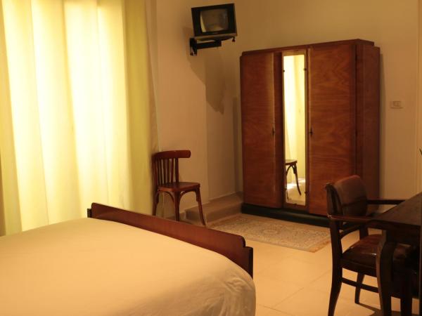 Hotel Saint Georges Tunis : photo 2 de la chambre chambre triple