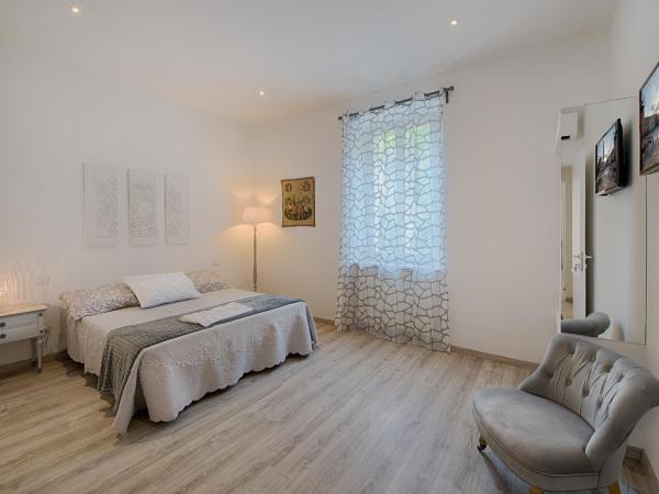 Siena Vip B&B : photo 10 de la chambre chambre double deluxe