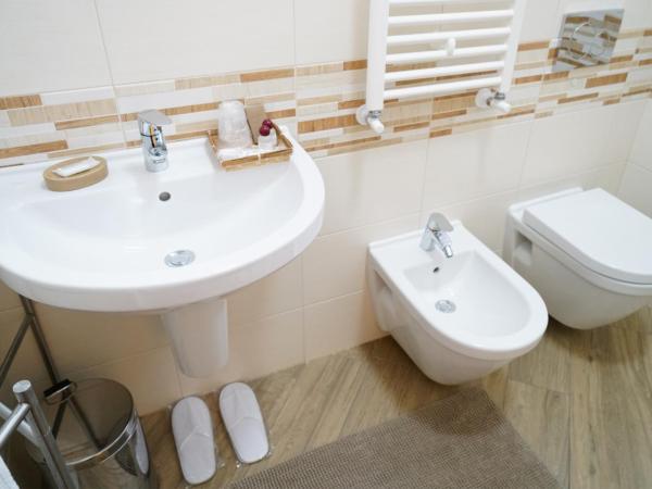 B&B President's Home : photo 5 de la chambre chambre double ou lits jumeaux avec lit d'appoint