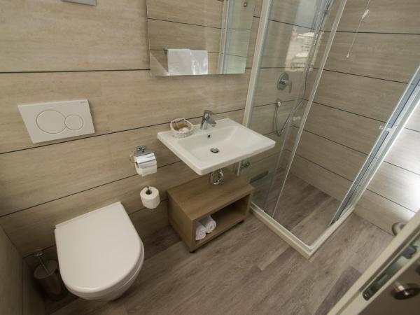 Hostel Sol : photo 4 de la chambre chambre double ou lits jumeaux