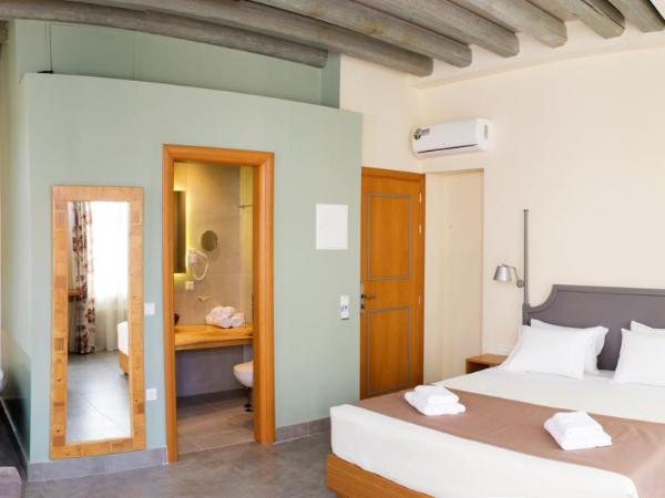 Elia Kentron : photo 8 de la chambre chambre supérieure avec jacuzzi