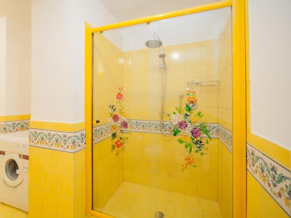 Villacore Luxury Guest House : photo 10 de la chambre chambre standard double avec salle de bains privative séparée