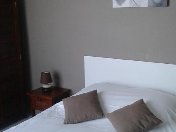 Hotel le Bon Soleil : photo 5 de la chambre chambre double avec salle de bains privative