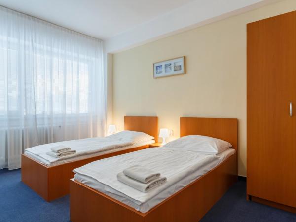 Hotel Veronika : photo 7 de la chambre chambre lits jumeaux standard