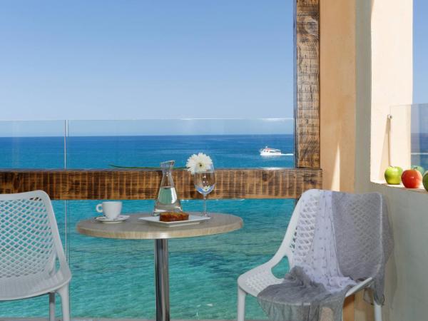 Palmera Beach Hotel & Spa - Adults Only : photo 1 de la chambre chambre standard - vue sur mer