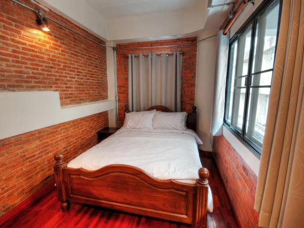 Saeng Panya Home SHA Plus : photo 2 de la chambre chambre familiale