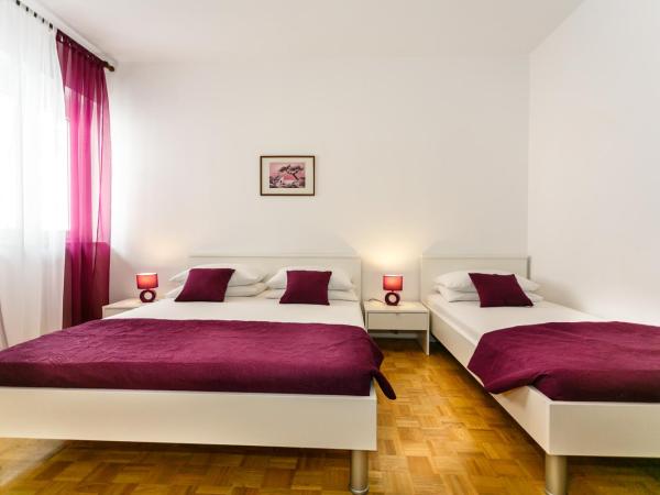 Apartmani Cvelic : photo 5 de la chambre appartement 1 chambre avec terrasse