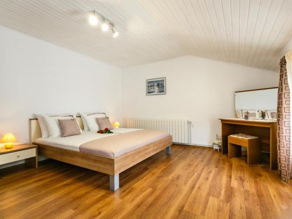 Apartmani Cvelic : photo 4 de la chambre appartement 2 chambres