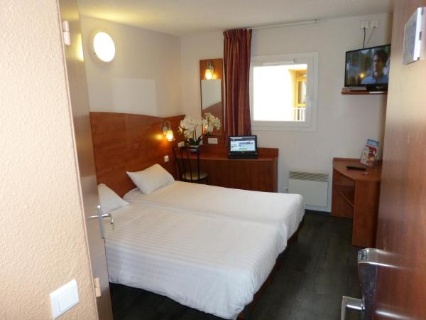 Brit Hotel Reims La Pompelle : photo 8 de la chambre chambre lits jumeaux