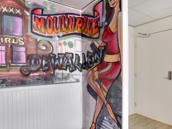 Dutchies Hostel : photo 4 de la chambre lit dans dortoir de 8 lits 