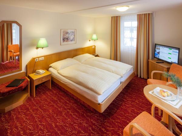 Hotel Cheminee : photo 4 de la chambre chambre double standard avec balcon