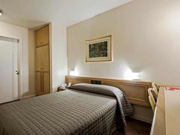Trevi Hotel e Business : photo 4 de la chambre chambre double deluxe