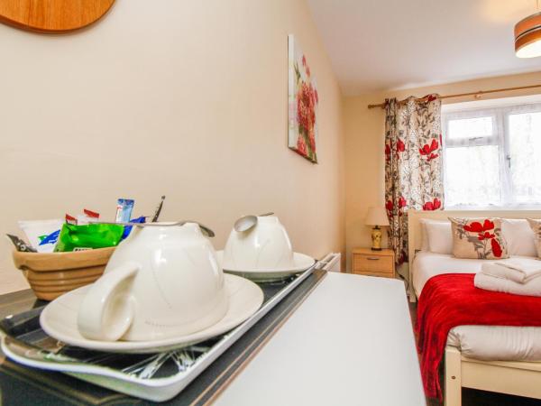 Harris Guest Accommodation : photo 7 de la chambre chambre double avec salle de bains privative