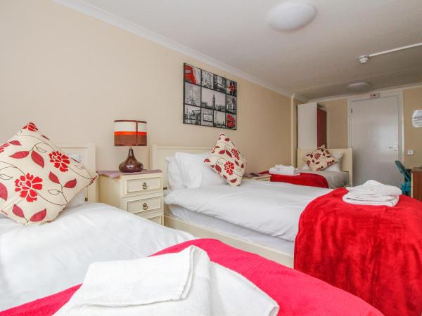 Harris Guest Accommodation : photo 4 de la chambre chambre triple