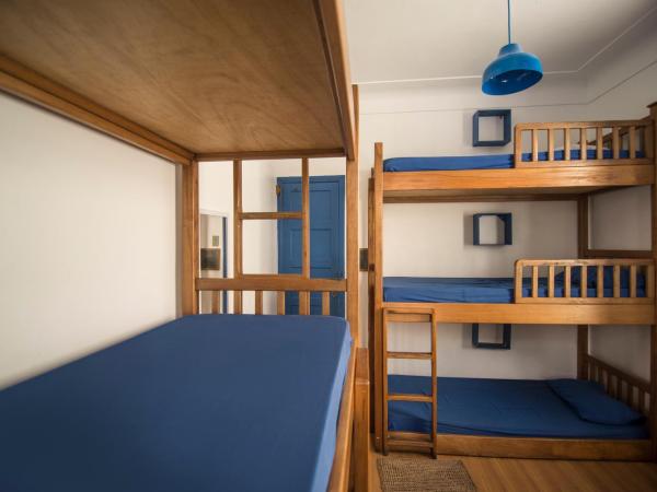 Ipanema Beach House : photo 6 de la chambre lit dans dortoir mixte de 6 lits avec climatisation