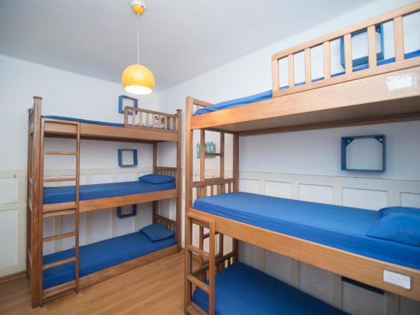 Ipanema Beach House : photo 3 de la chambre lit dans dortoir mixte de 6 lits avec climatisation