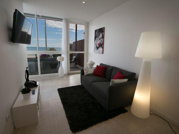 Le Grand Large Bord de Mer Hotel & Appartements : photo 7 de la chambre appartement signature avec terrasse - vue sur mer