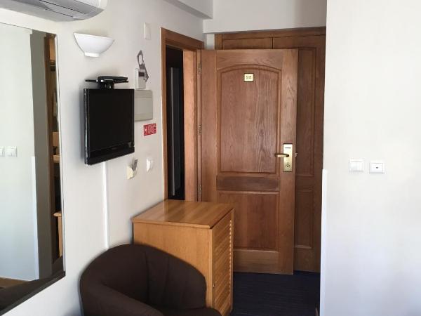 Hotel Do Chile : photo 1 de la chambre chambre triple