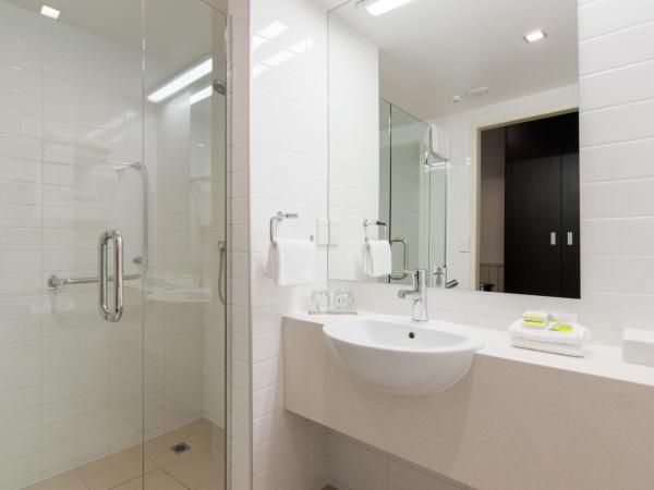 Scenic Hotel Southern Cross : photo 4 de la chambre suite exécutive avec 2 lits king-size