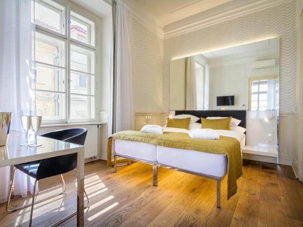 Golden Star : photo 3 de la chambre chambre familiale