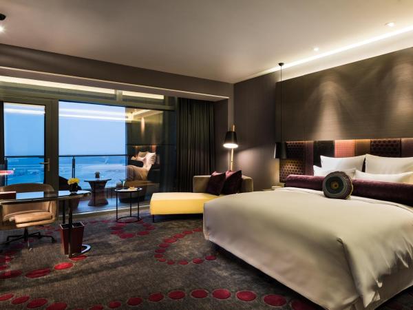 Pullman Nanjing Lukou Airport : photo 2 de la chambre chambre lit king-size exécutive