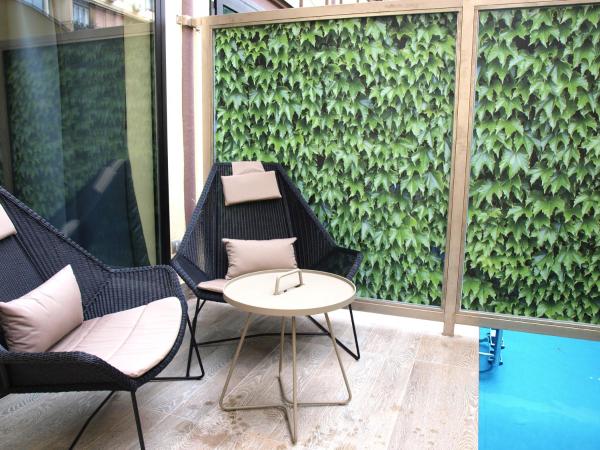 Catalonia Plaza Catalunya : photo 5 de la chambre chambre exécutive avec piscine et accès au spa