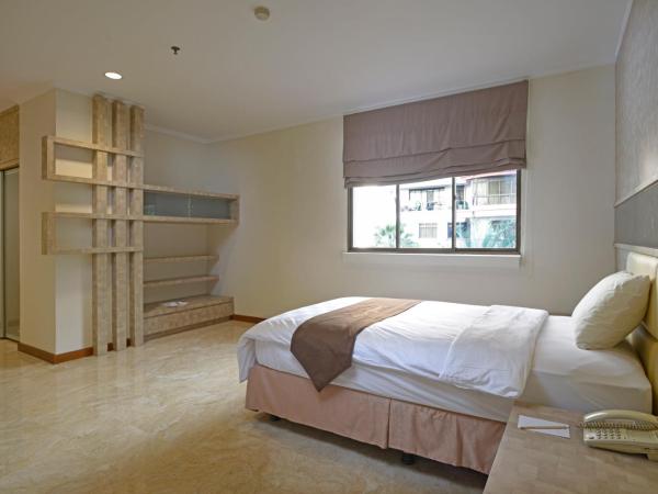 Midtown Residence Simatupang Jakarta : photo 2 de la chambre marvelous family style room