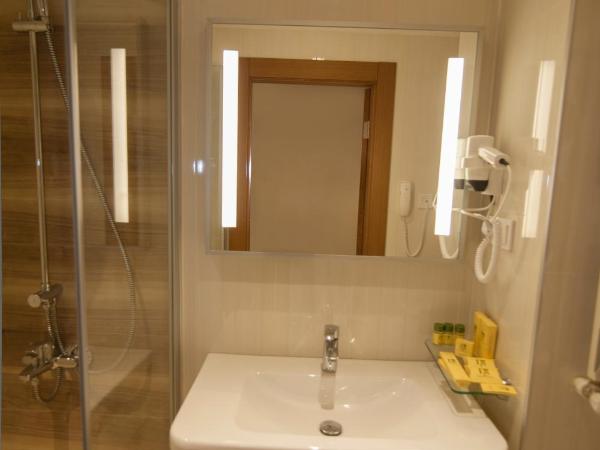 Yeni Bahar Otel : photo 5 de la chambre chambre simple