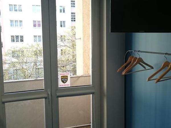 HELLO Gdynia Hostel : photo 1 de la chambre chambre triple basique avec salle de bains commune