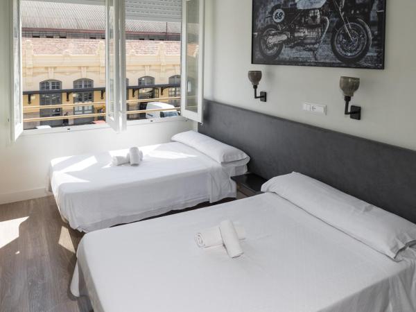 NWT Central Station Valencia : photo 5 de la chambre chambre lits jumeaux Économique