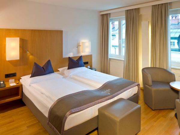 Hotel Maximilian - Stadthaus Penz : photo 4 de la chambre chambre double ou lits jumeaux climatisée