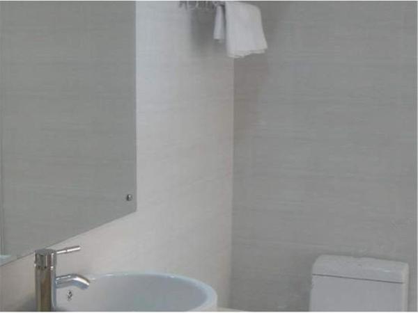 Guang Dong Hotel : photo 3 de la chambre chambre lits jumeaux standard