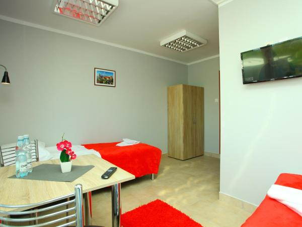 Hostel Bazar : photo 6 de la chambre chambre lits jumeaux