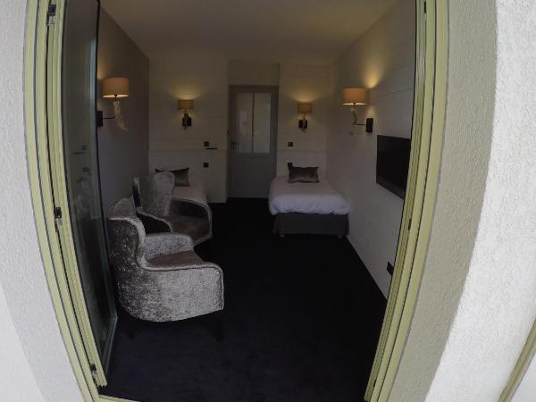Hôtel Les Brises : photo 6 de la chambre suite familiale - vue sur mer