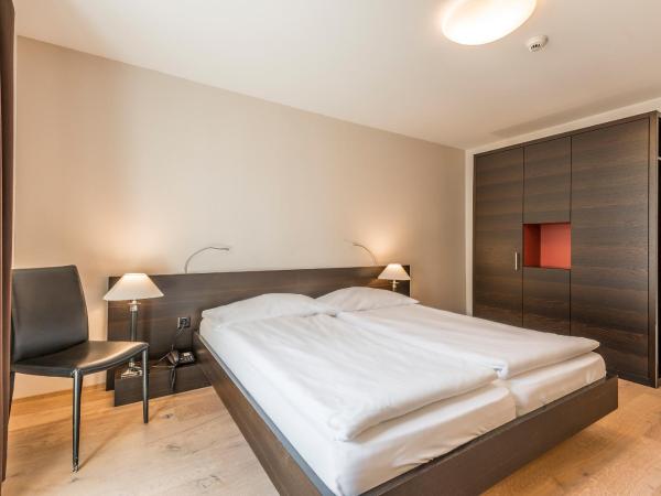 Hotel Alpina Luzern : photo 8 de la chambre chambre double supérieure