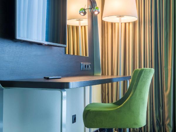 Park Inn By Radisson Istanbul Ataturk Airport : photo 9 de la chambre chambre supérieure