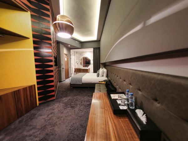 Boutique Hotel Gauthier Restaurant Terrasse : photo 6 de la chambre suite junior