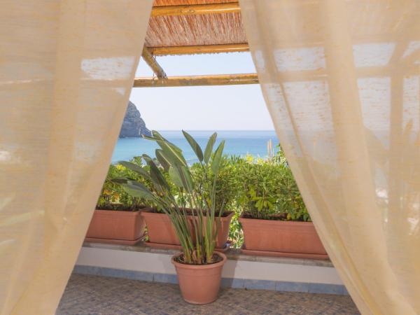 Hotel Casa del Sole : photo 4 de la chambre chambre simple supérieure - vue sur mer