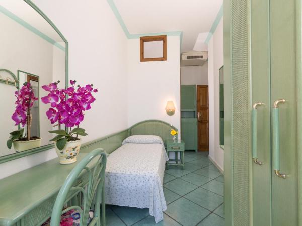 Hotel Casa del Sole : photo 4 de la chambre chambre simple classique - vue sur mer