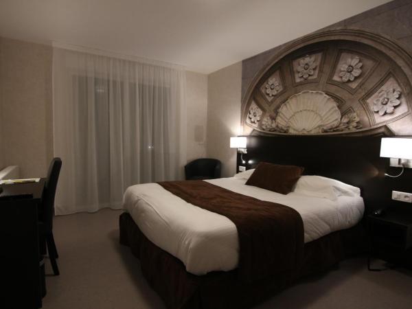 Logis hôtel - La Chambre D'Amiens : photo 6 de la chambre chambre triple - rez-de-chaussée