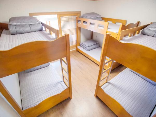 Cocoa Guesthouse : photo 2 de la chambre lit dans dortoir pour femmes de 6 lits