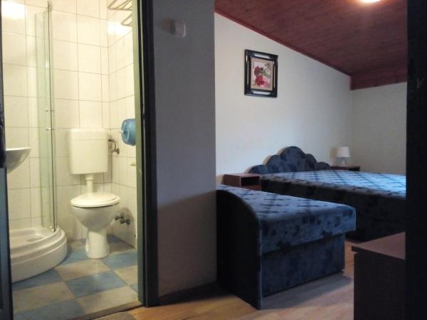 Williams Village Bowling & Country Club : photo 2 de la chambre chambre triple