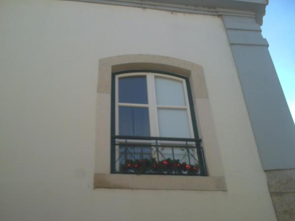 Guest House Capitao Mor : photo 6 de la chambre chambre lits jumeaux avec salle de bains commune