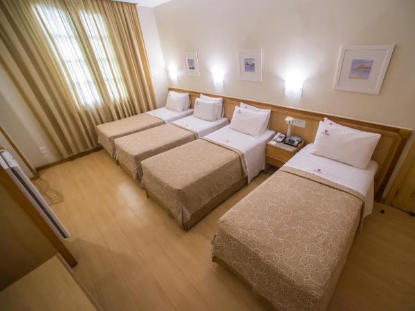 Hotel Regina Rio de Janeiro : photo 2 de la chambre chambre quadruple standard