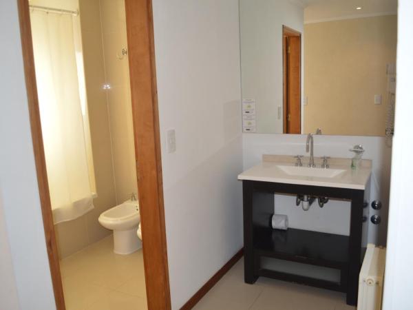 View Hotel BRC : photo 3 de la chambre chambre quadruple