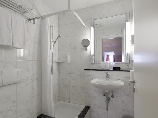 Altstadt Hotel Krone Luzern : photo 9 de la chambre chambre double ou lits jumeaux